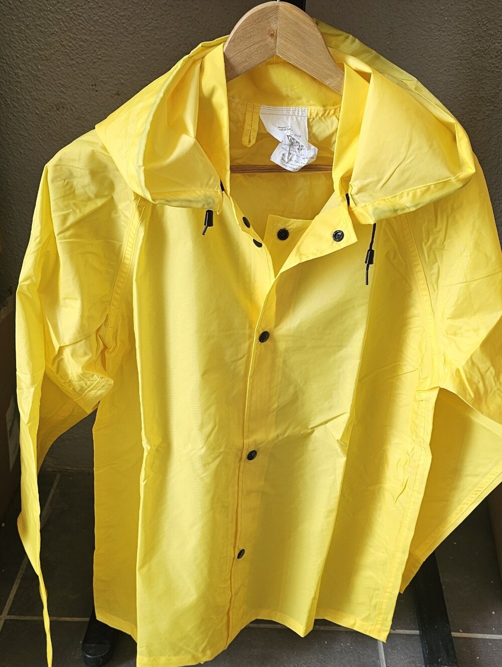Yellow FR Flame Resistant Rain Jacket with Hood, Unisex Size Small, Chest(36-38)